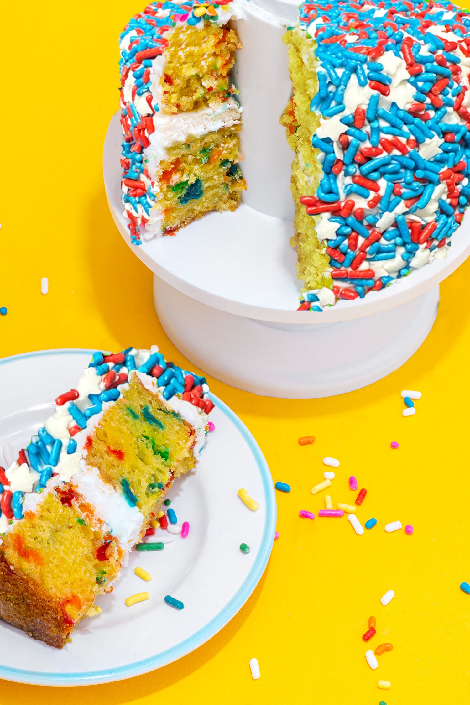 4" American Pride Surprise Cake®