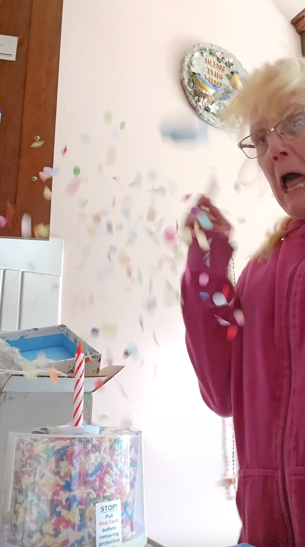 <p><strong>Real Cake. Real Reviews.</strong></p>