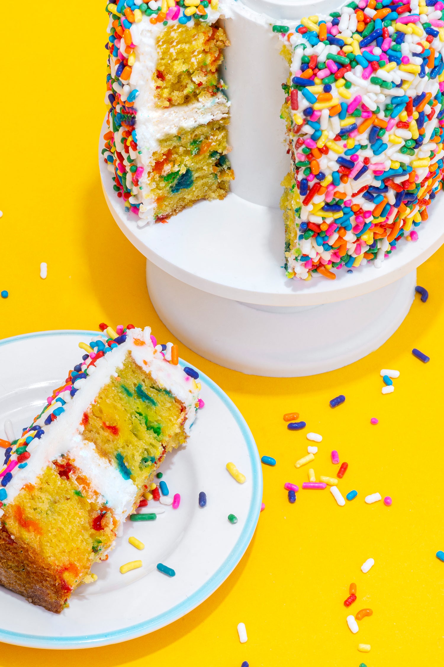 4" Rainbow Vanilla Confetti Surprise Cake®