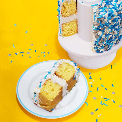 4"- The Christmas Vanilla Surprise Cake®