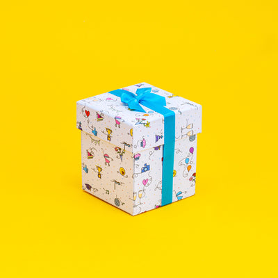 4"- The Christmas Vanilla Surprise Cake®